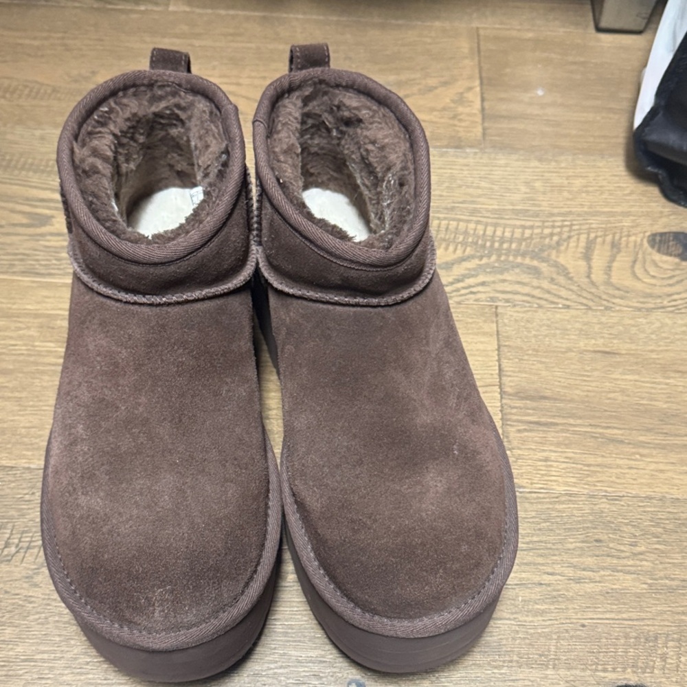 Ugg platform boots - image 1